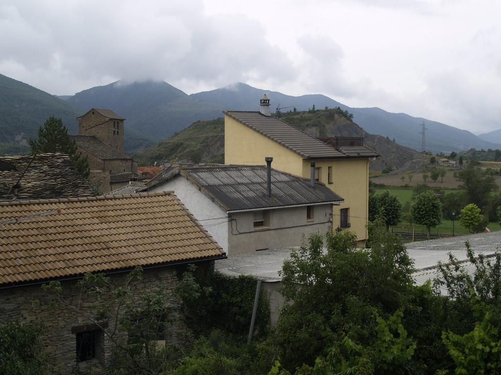 Yebra de Basa Albergue De Yebra מראה חיצוני תמונה